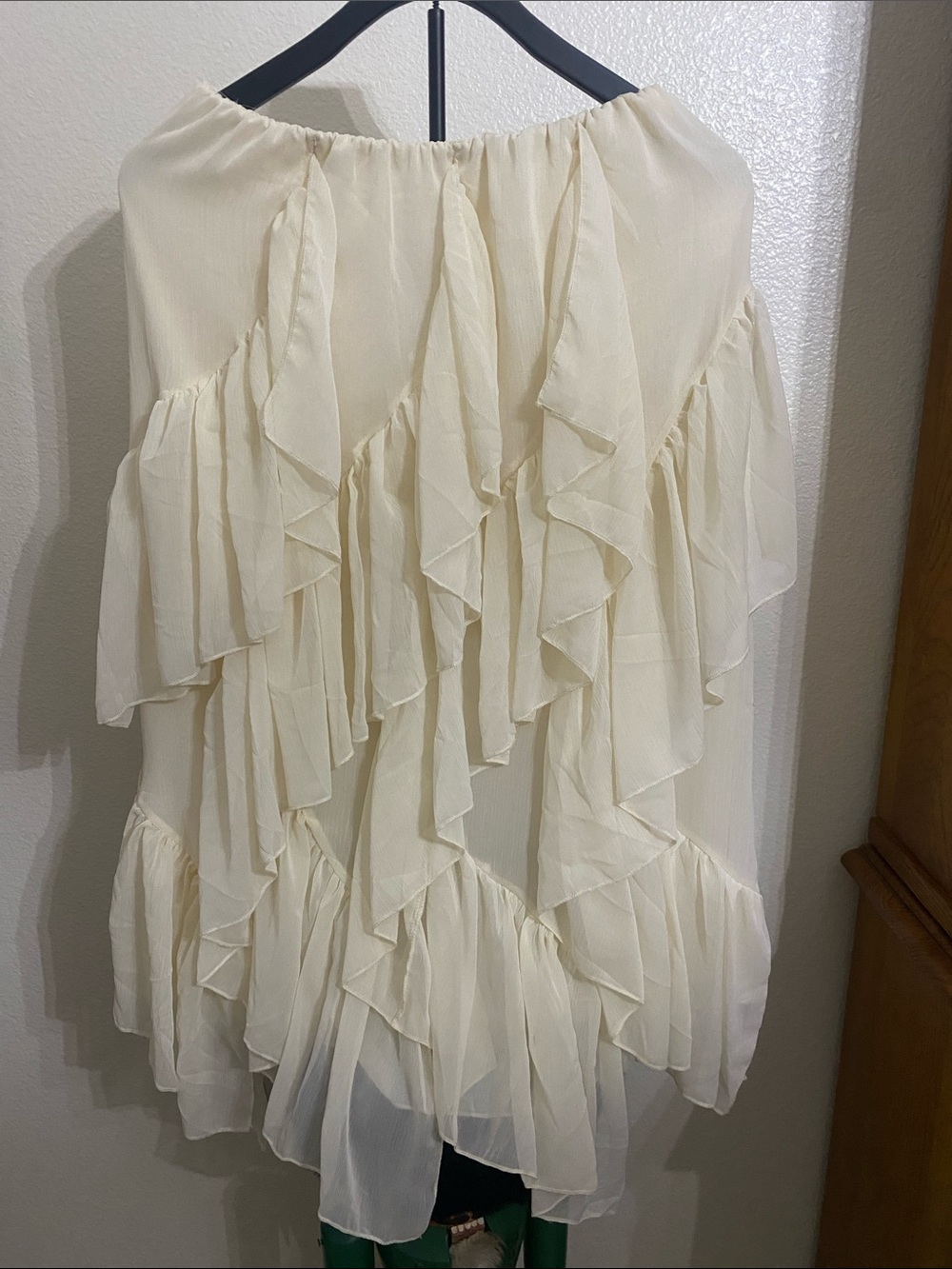 Off-Shoulder Cream Ruffle High-Low Skirt. NWT